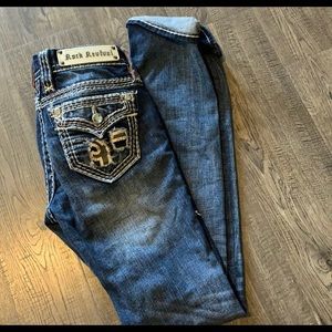 Rock revivals size 26